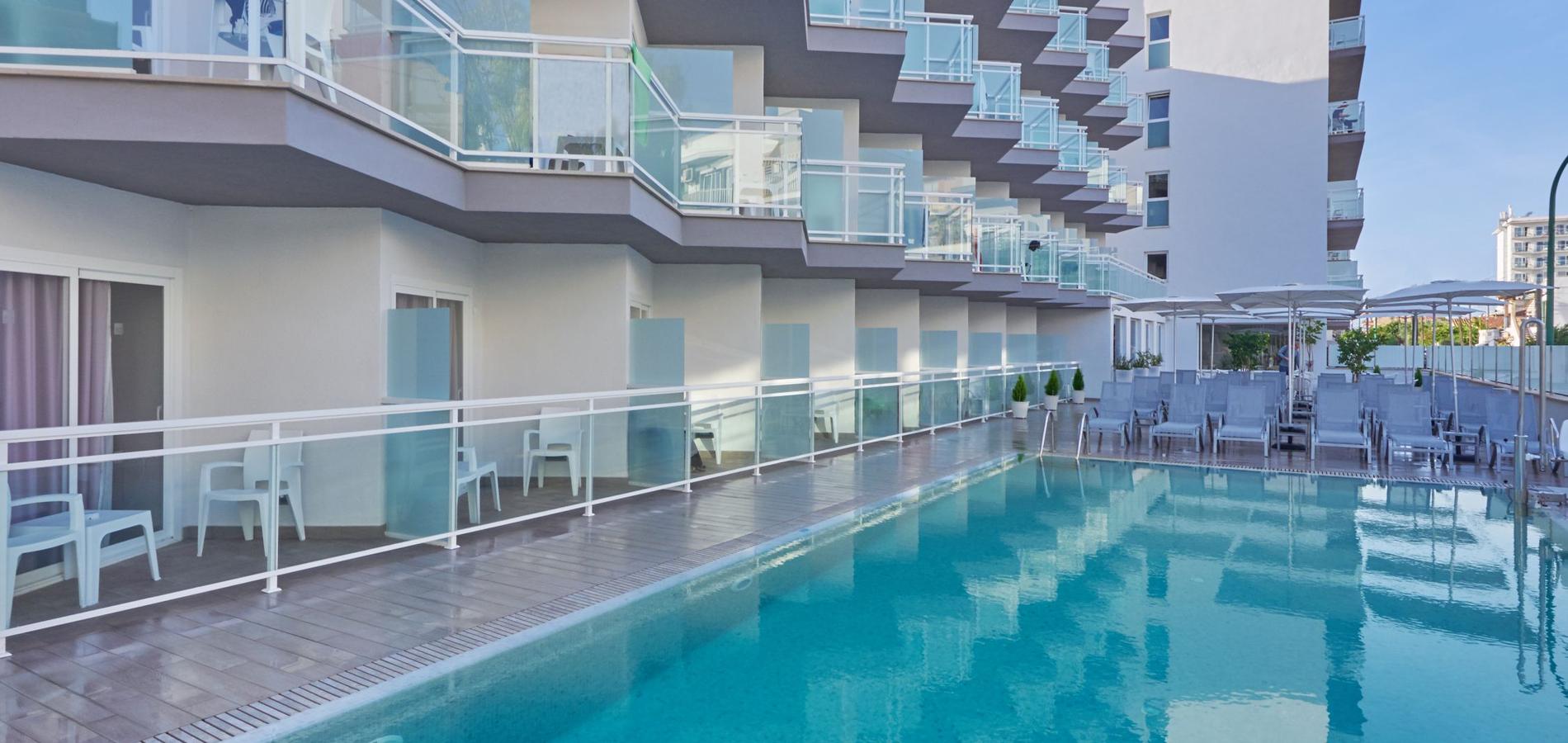 BQ Amfora Beach Hotel