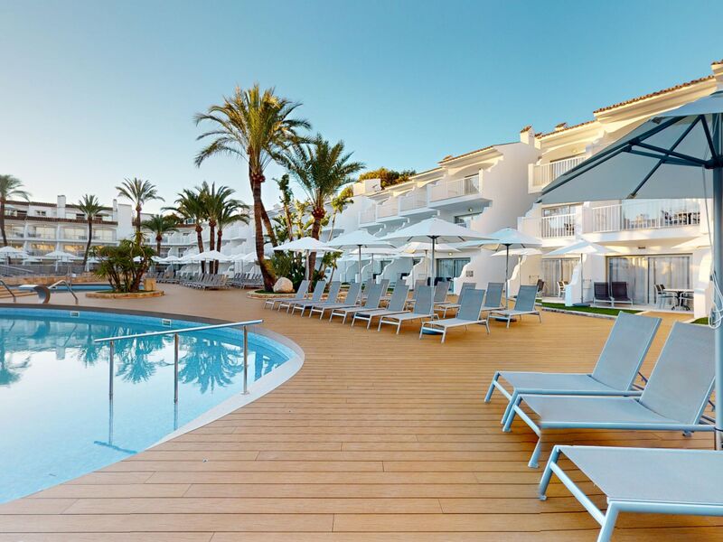 Ca's Saboners Aparthotel
