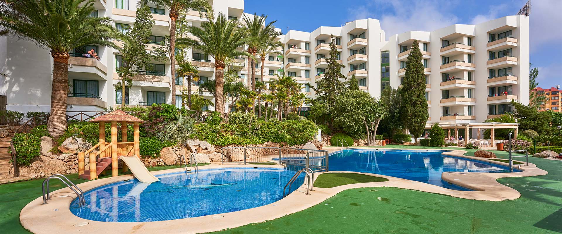 Globales Apartamentos Nova