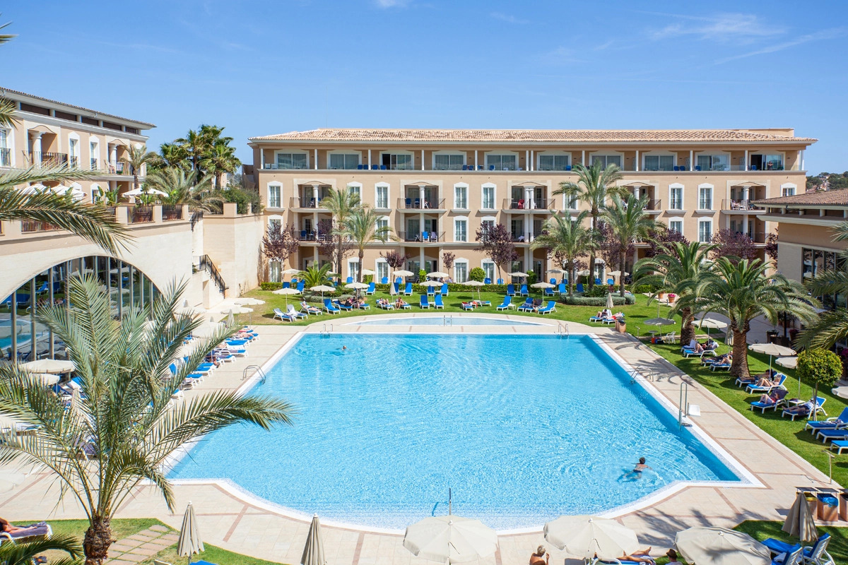 Grupotel Playa de Palma Suites & Spa