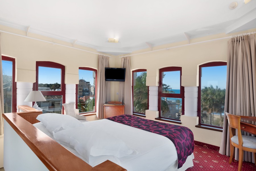 Hotel Ciutat Jardi
