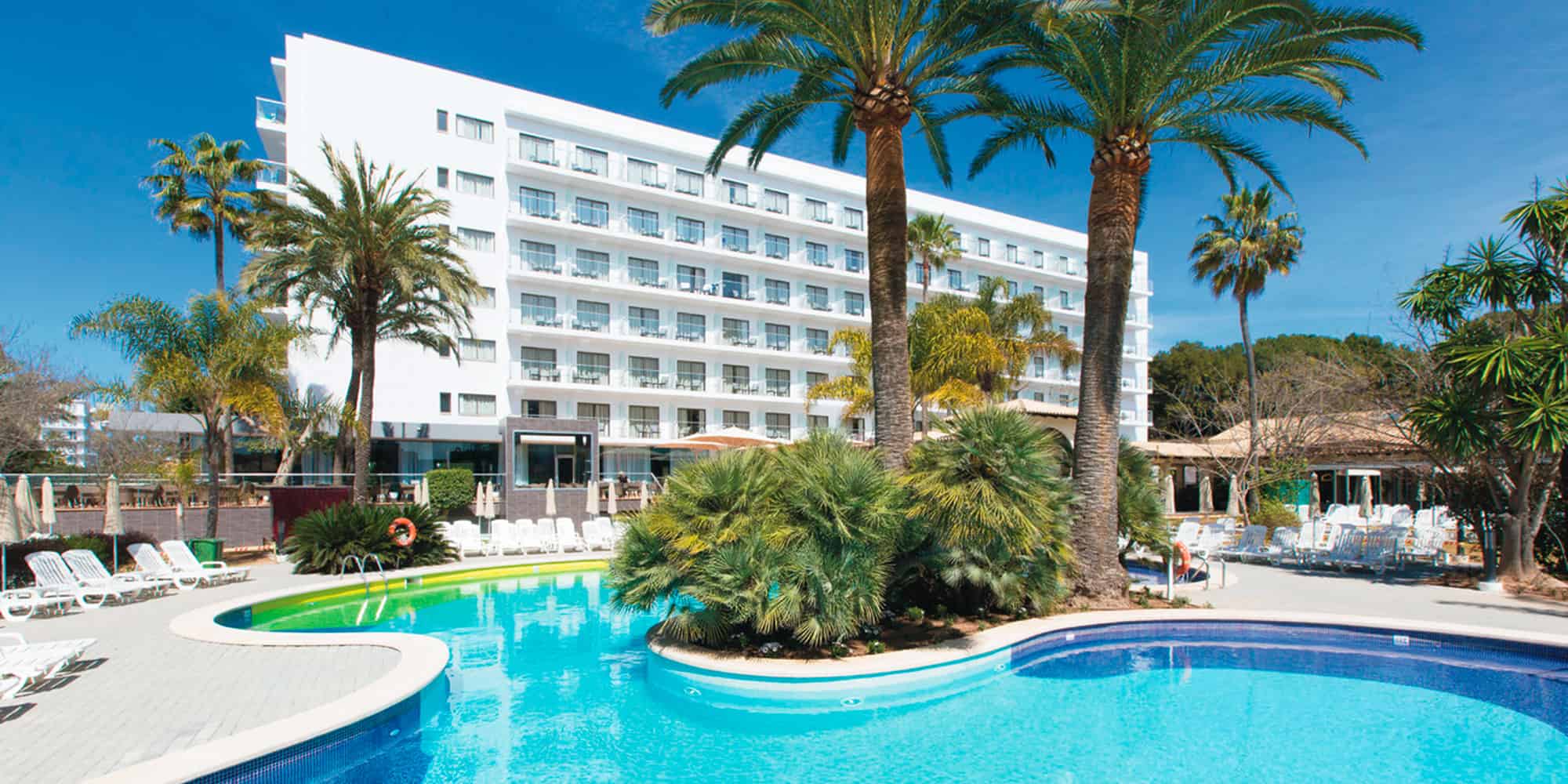 Hotel Riu Bravo